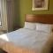 Holiday Inn Express Hotel & Suites Howell, an IHG Hotel