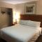 Holiday Inn Express Hotel & Suites Howell, an IHG Hotel