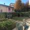 House in a beautiful residence with garden, swimming pool and parking spot - Larihome A07