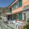 Entire Villa with pool in Recco Cinque Terre no001