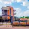 2-Bedroom: A hidden gem, comfort & space, an awesome base to explore Kigali just a few mins from Airport