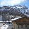Élégant 4 pièces avec wifi à 5 min du centre de Val-dIsère - FR-1-694-235