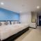 Sleep Whale Hotel