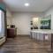Clarion Pointe Sulphur - Lake Charles - 萨尔弗