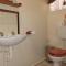 Lily Guesthouse