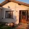 Canela House