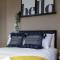 City Centre Studio 5 with Kitchenette, Free Wifi and Smart TV with Netflix by Yoko Property