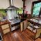 BUTTERFLY BEND - 3 Bedroom Daintree Beach House