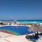Cancun Hotel Zone, Beachfront 2 BR Apartment - Prime Location