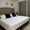 Cancun Hotel Zone, Beachfront 2 BR Apartment - Prime Location
