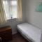 3 Bedroom House With Balcony Close To Beach