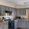 Sleepy Hollow 5BR Cabin - National Park 7 Min, Hot Tub, Fire Pit, Sleeps 12