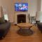 Entire -4 Bedrooms Detached House with Driveway