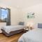 Time and Tide Pet Friendly 1 Min Walk to Beach