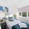 West Ealing Serviced Apts- 2 Bedroom 2 Bath Parking Near Station with Off Street Parking By 360Stays - 伊灵