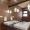 Private Luxury Home With Spacious Design