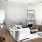 Croisette Luxury Retreat