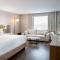 Wyndham Garden Winnipeg Airport