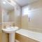 Renfurbis Vista Moderno 2 Rooms