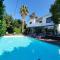 VILLA BEL AIR CANNES - 240m2 - Freshly completely renovated - Beach - Pool - No Party allowed - No bachelor-ette stay - 戛纳