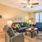 Pool Access and Balcony Beachfront Galveston Condo! - جالفيستون