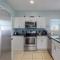 Eye-catching Property w/ Picturesque Coastal Views - 格尔夫海岸