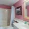 Ocean Breeze West 805