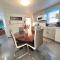 2 Bedrooms free parking South of Boston Quincy - Park view