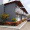 APARTAMENTO 3 quartos no Taperapuan Duplex 450 mt da praia