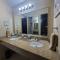 ELIMAR BAY VIEW APT with INFINITY POOL AVAILABLE - Кулебра