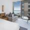Radisson Beach Resort Palm Jumeirah - 迪拜