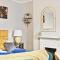 Central Luxury House with Fast Wifi