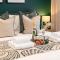 Aurora Heights by Grandeur Property - Poole