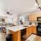 First Tracks 4105 - ستيمبوت سبرينغز
