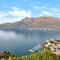 Ampia vista sul lago di Como