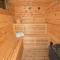 Pure relaxation at its finest, offering moments of harmony and tranquillity - Sauna & Hot tub