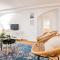 Almada Hideaway w/ AC & Private Pool by LovelyStay