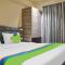 Treebo Classic Grande, Camp - Pune
