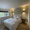 Newly renovated 3 Bed property - countryside views - Dunstall