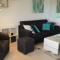 Garden and beach sea view apartment Cannes
