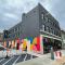 Right on Main St with Historic Vibe!