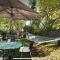Romantic cottage with amazing garden