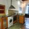 Phaedrus Living: Cozy Down Town House Aischylou
