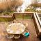 Lakeside property with spa access on a nature reserve Misty Lodge MV69 - Somerford Keynes