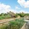 Lakeside roof terrace with Spa access Le Mirage