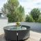 Lakeside roof terrace with Spa access Le Mirage