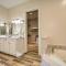 Beautiful Whittier Condo with Deck and Mtn Views! - 惠提尔