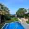 Amorosa Beach Villa 14