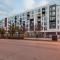 Flexhome Skywalk to Fiserv 1BR Apt U7 - Milwaukee
