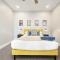 HostWise Stays - The Washington at Chatham - Free Parking, Private Gym, Skyline Views! - 匹兹堡